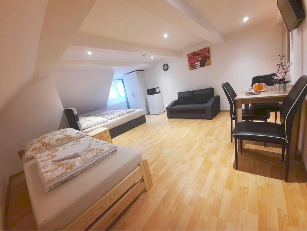 Ubytovani U Tranu Vrchlabí Extérieur photo
